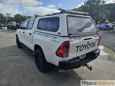 2018 Toyota Hilux - Thumbnail