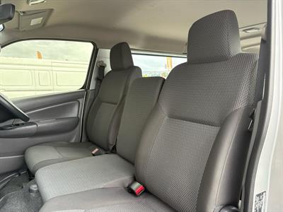2021 Nissan Nv350 - Thumbnail