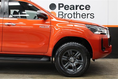 2021 Toyota Hilux - Thumbnail