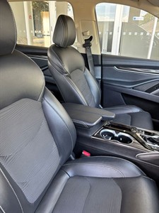 2021 LDV D90 - Thumbnail