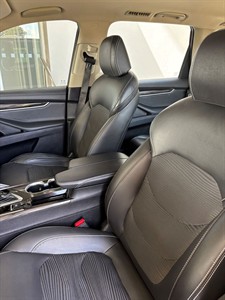 2021 LDV D90 - Thumbnail