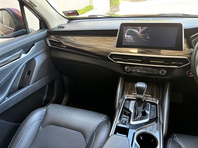 2021 LDV D90 - Thumbnail