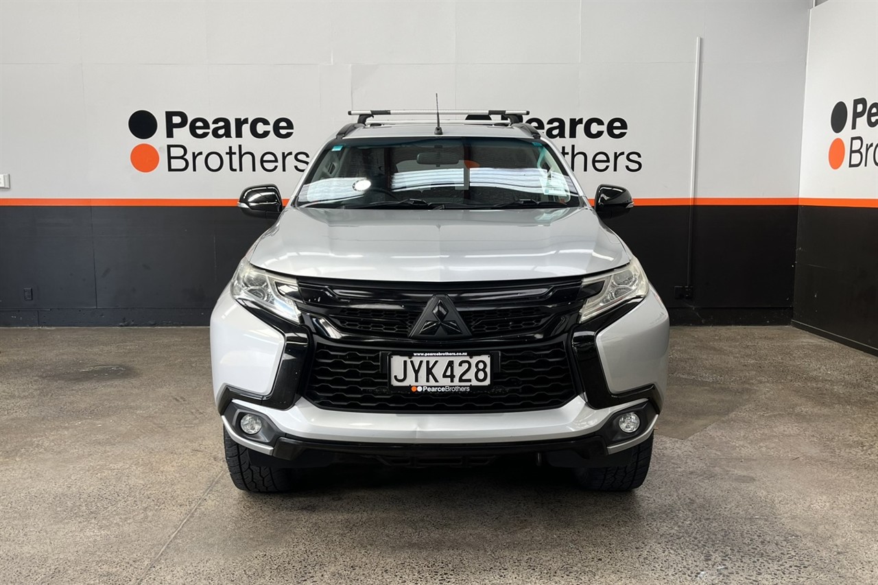 2016 Mitsubishi Pajero Sport