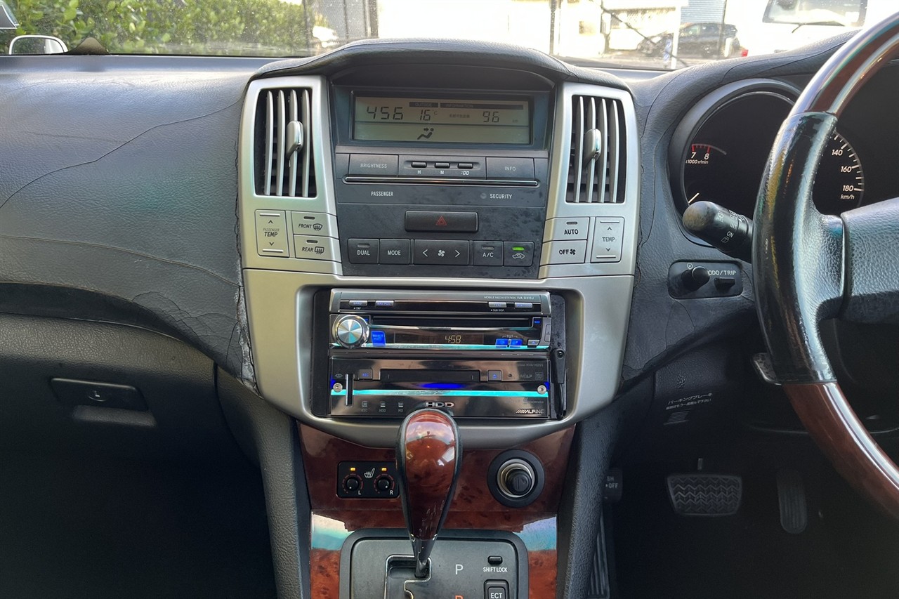 2005 Toyota Harrier
