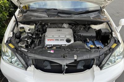 2005 Toyota Harrier - Thumbnail