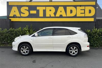 2005 Toyota Harrier - Thumbnail