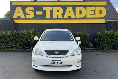 2005 Toyota Harrier - Thumbnail