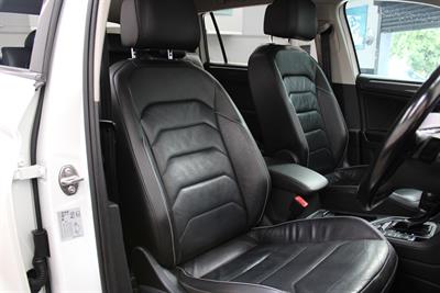 2018 Volkswagen Tiguan Allspace - Thumbnail