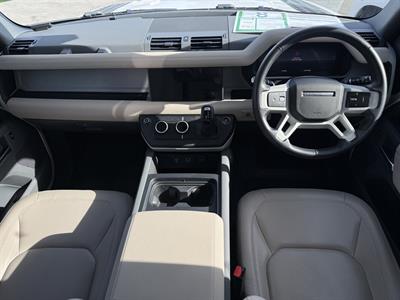 2023 Land Rover Defender - Thumbnail
