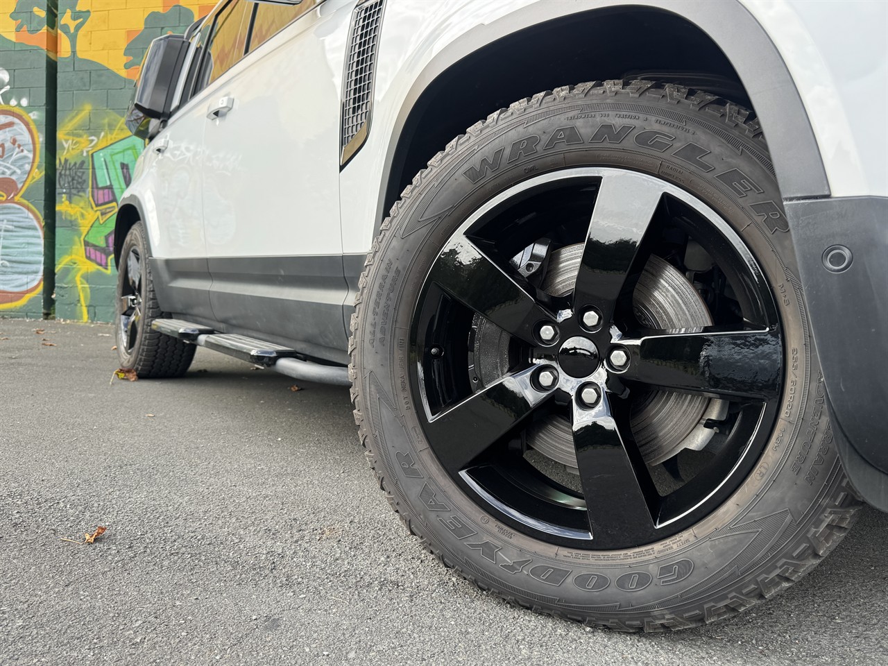 2023 Land Rover Defender