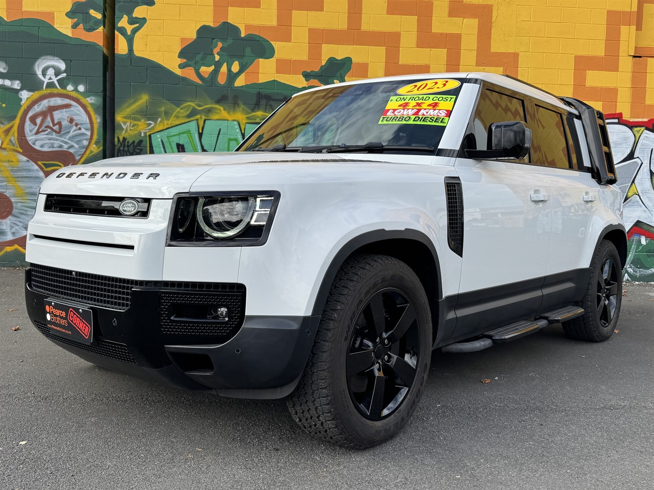 2023 Land Rover Defender