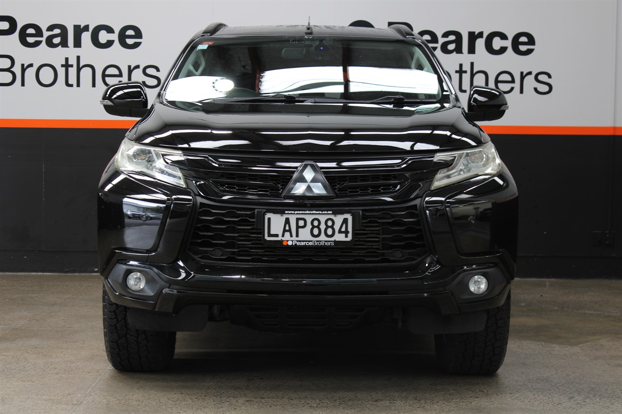 2017 Mitsubishi Pajero Sport