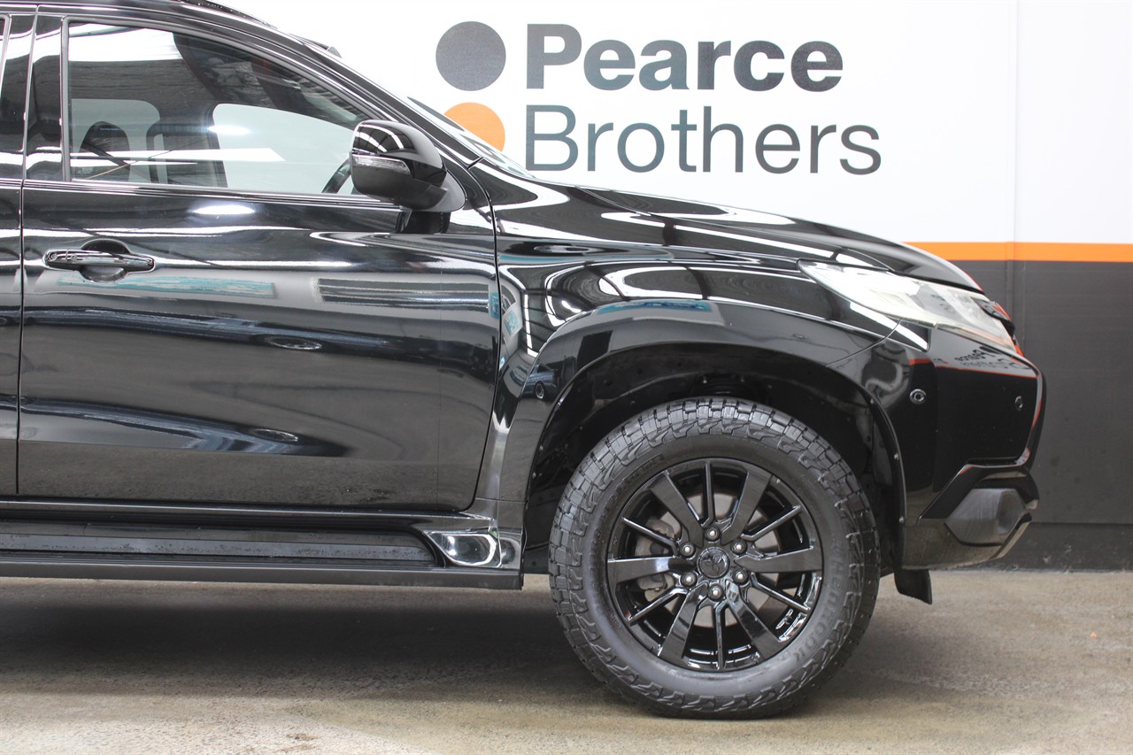 2017 Mitsubishi Pajero Sport