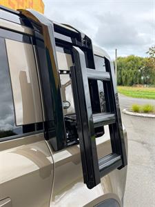 2022 Land Rover DEFENDER - Thumbnail