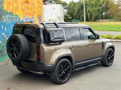 2022 Land Rover DEFENDER - Thumbnail