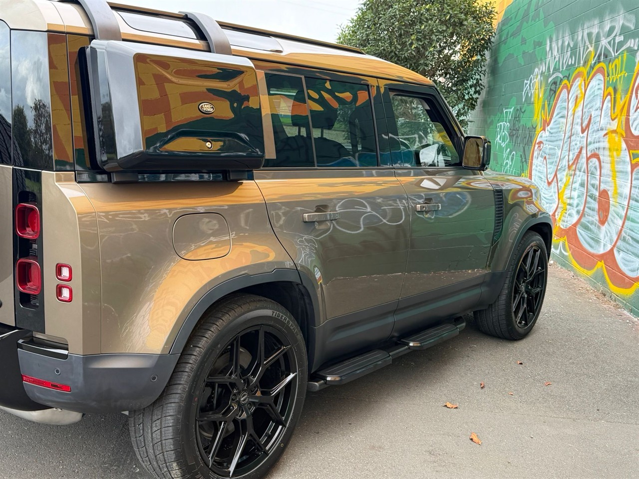 2022 Land Rover DEFENDER