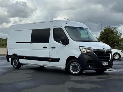 2022 Renault Master