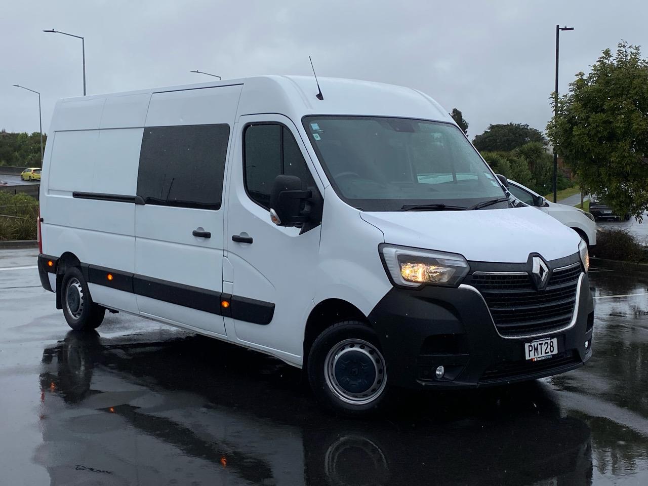 2022 Renault Master