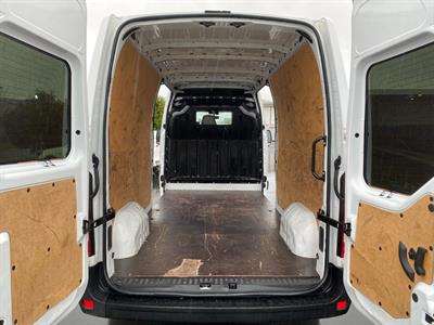 2022 Renault Master - Thumbnail