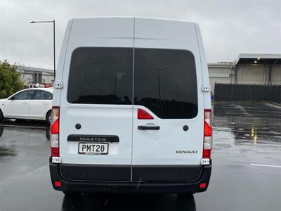 2022 Renault Master - Thumbnail
