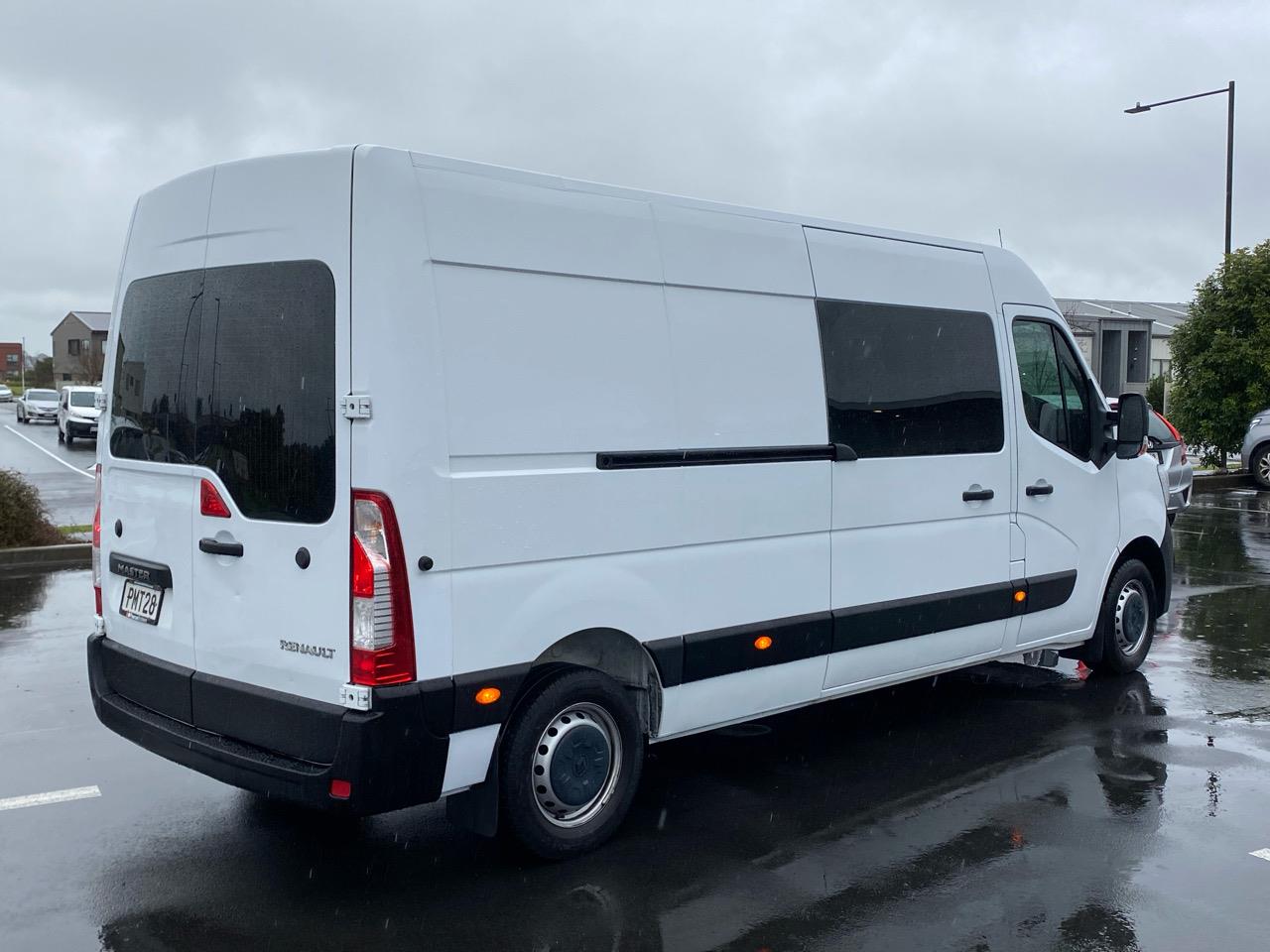2022 Renault Master