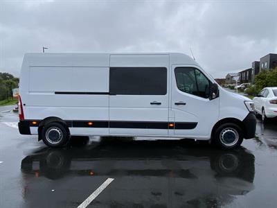 2022 Renault Master - Thumbnail