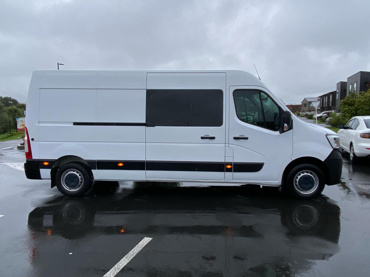 2022 Renault Master