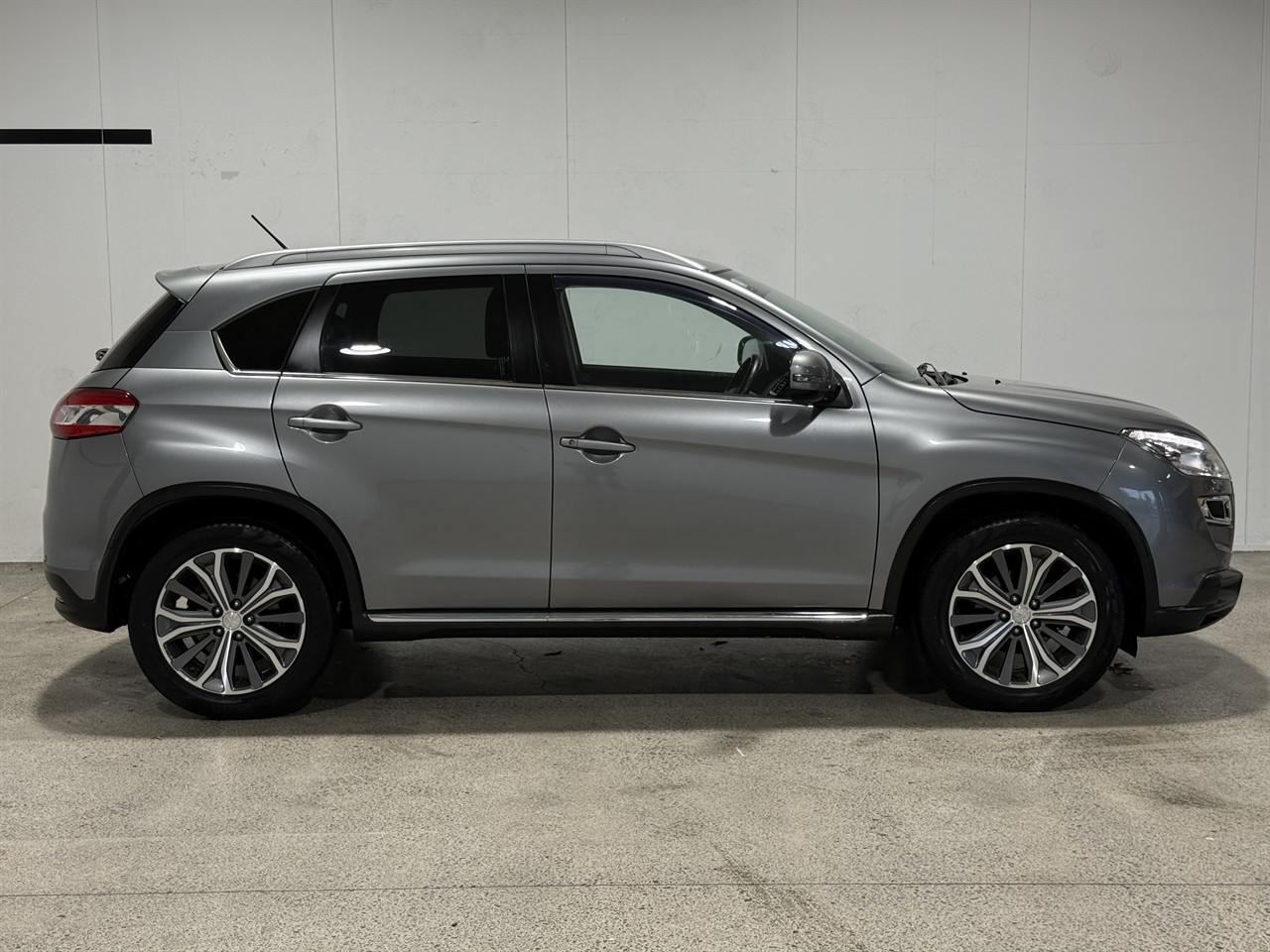 2013 Peugeot 4008
