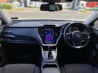 2022 Subaru Outback - Thumbnail