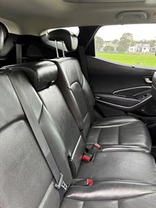 2017 Hyundai SANTA FE - Thumbnail