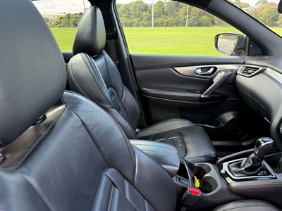 2018 Nissan QASHQAI - Thumbnail