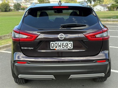 2018 Nissan QASHQAI - Thumbnail