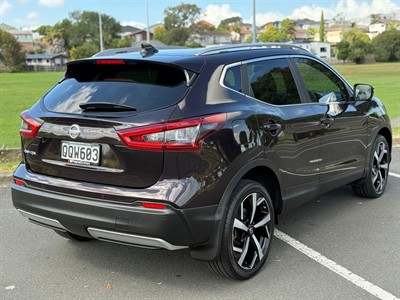 2018 Nissan QASHQAI - Thumbnail