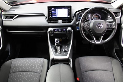 2021 Toyota RAV4 - Thumbnail