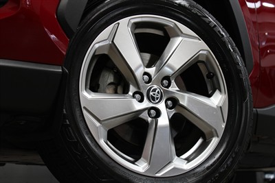 2021 Toyota RAV4 - Thumbnail