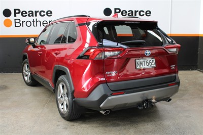 2021 Toyota RAV4 - Thumbnail
