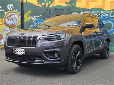 2020 Jeep Cherokee - Thumbnail