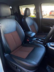 2020 Nissan Navara - Thumbnail