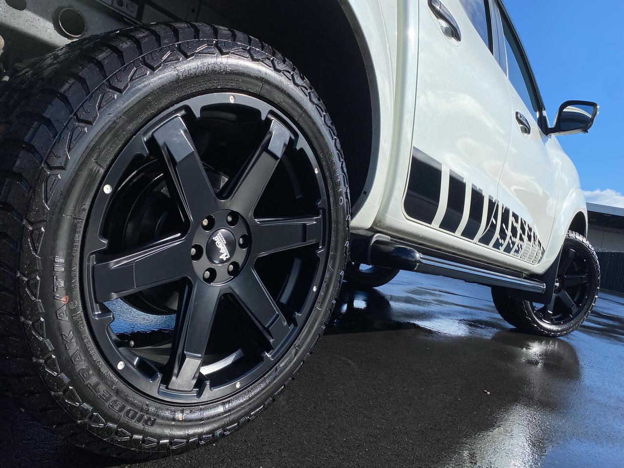 2020 Nissan Navara