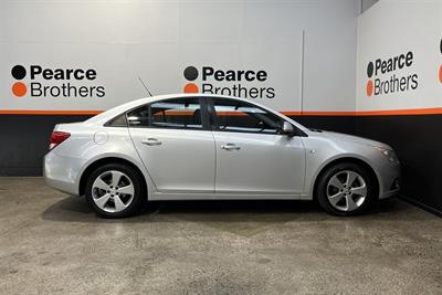 2013 Holden Cruze - Thumbnail
