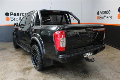 2017 Nissan Navara - Thumbnail