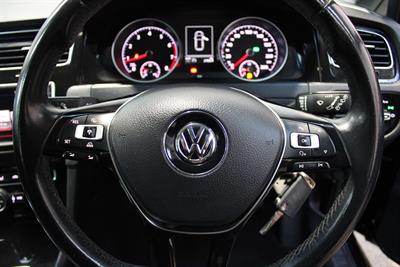 2016 Volkswagen GOLF - Thumbnail