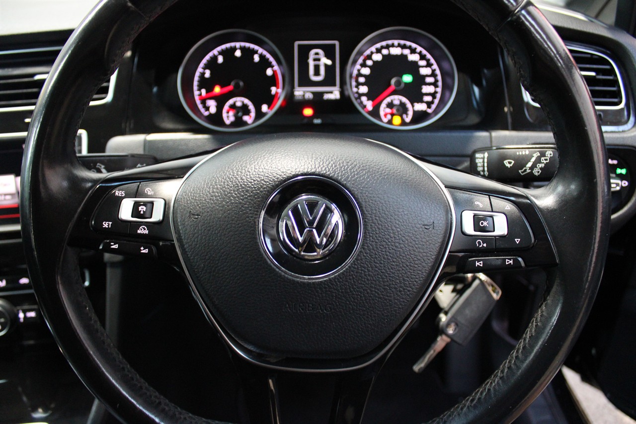 2016 Volkswagen GOLF