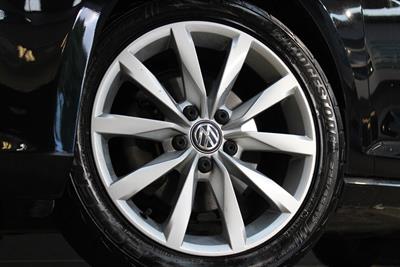 2016 Volkswagen GOLF - Thumbnail