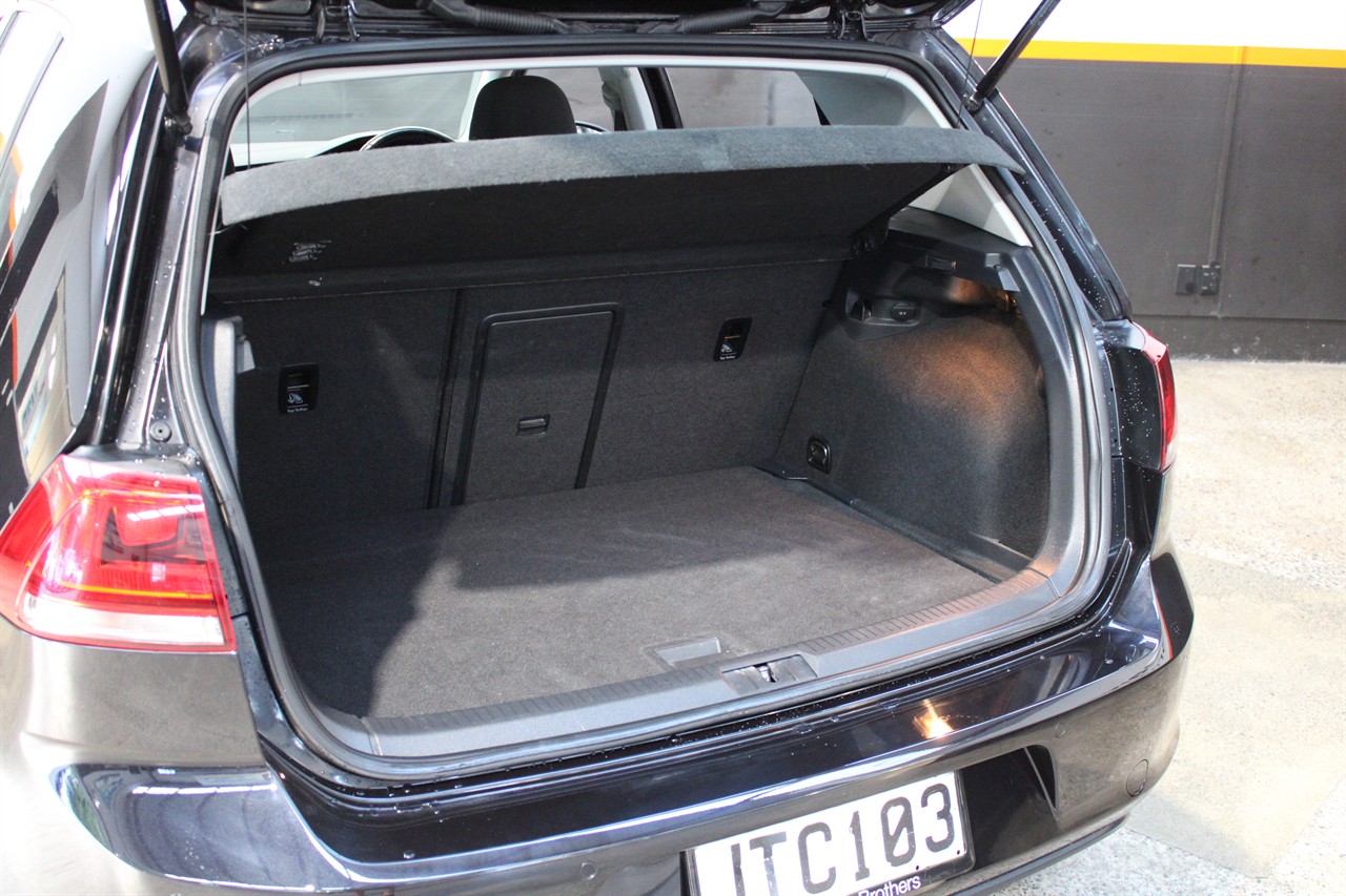 2016 Volkswagen GOLF