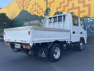 2015 Mitsubishi Canter - Thumbnail