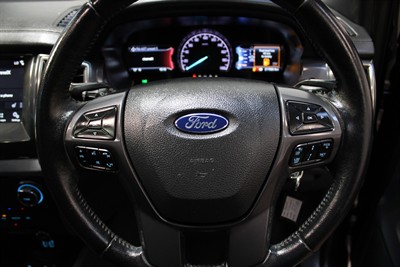 2017 Ford Everest - Thumbnail