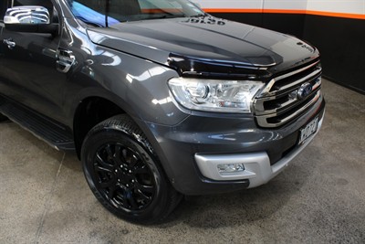 2017 Ford Everest - Thumbnail