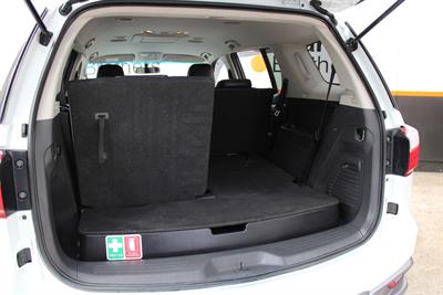 2018 Isuzu Mu-X - Thumbnail