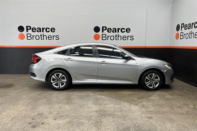 2017 Honda Civic - Thumbnail